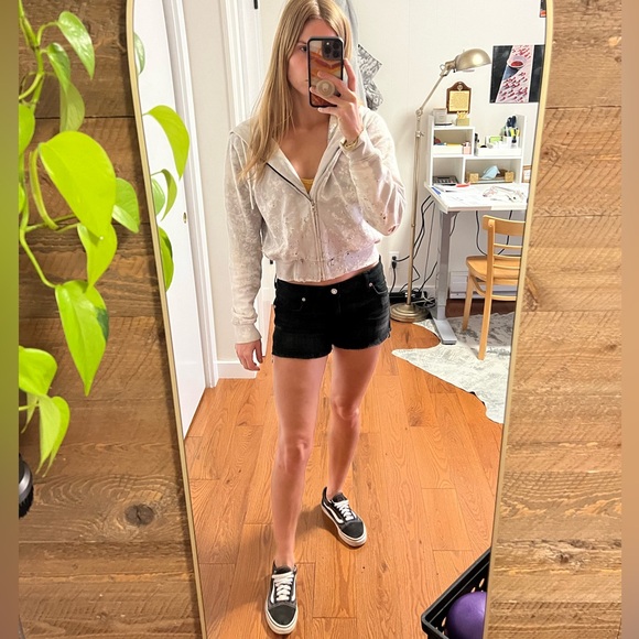 7 For All Mankind Mid-Rise Cutoff Shorts in Black - Picture 13 of 15